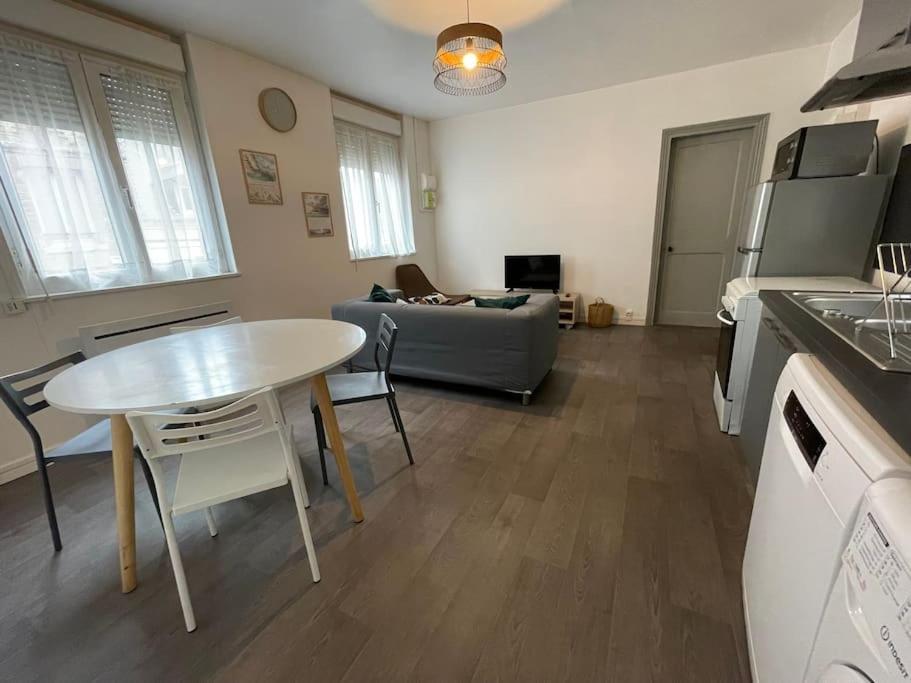 Appartement 2 Chambres A 3 Min A Pied De La Plage Saint-Valery-en-Caux Ngoại thất bức ảnh