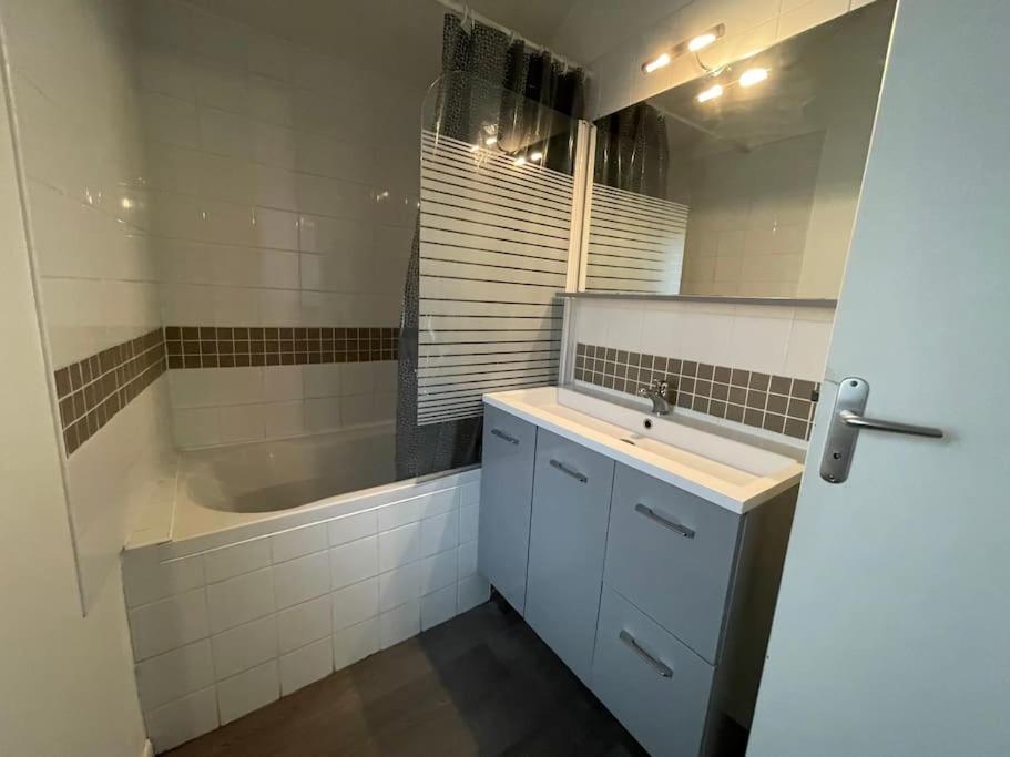 Appartement 2 Chambres A 3 Min A Pied De La Plage Saint-Valery-en-Caux Ngoại thất bức ảnh
